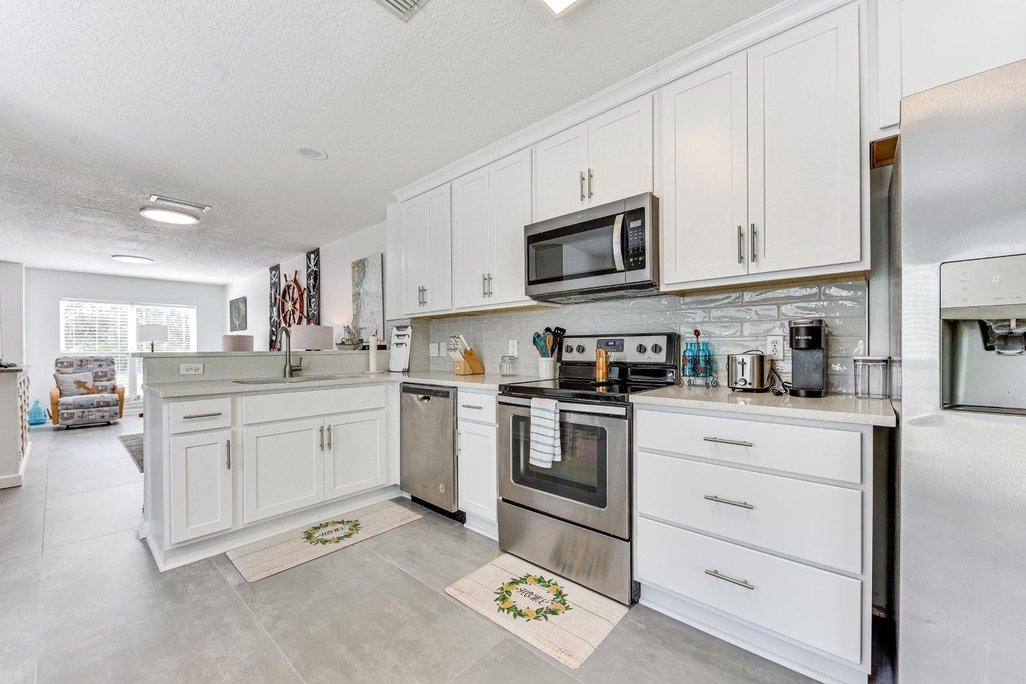 Fernandina Beach Townhome, Steps To Public Beach Exterior photo